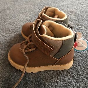 New with tags on! Carters size 5 toddler boots